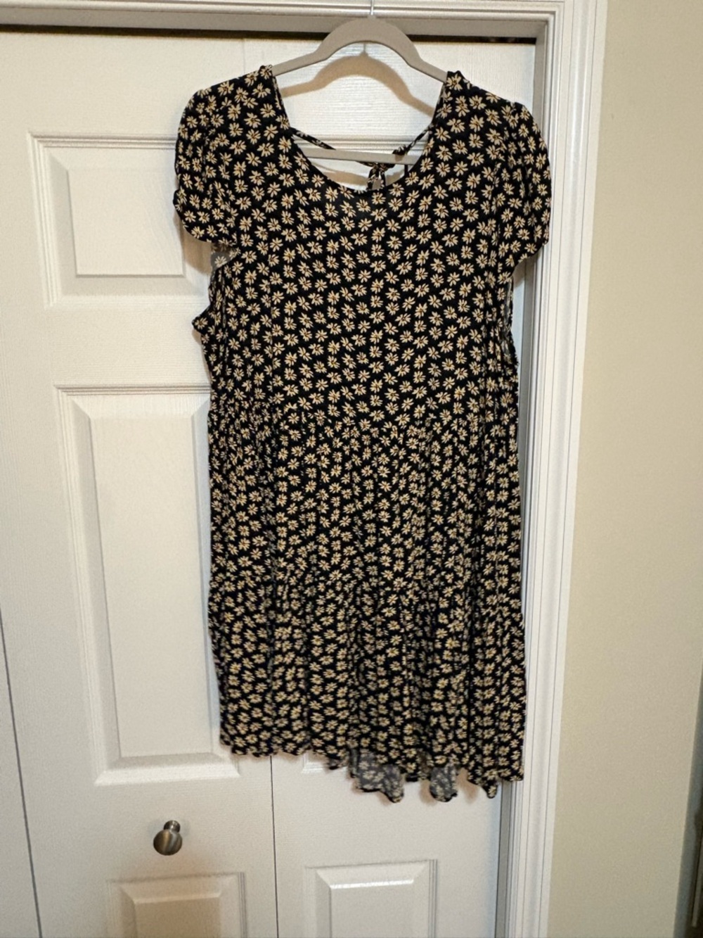 American Eagle Outfitters Black Dress with Cream Daisy Print
